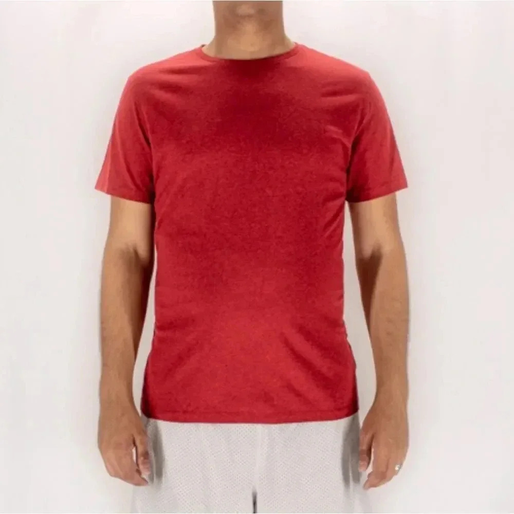 Old Navy Men's Red T-shirt